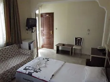 Kleopatra Aydin 3* Alanya