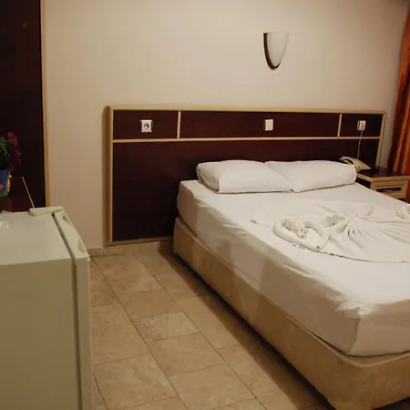 Kleopatra Aydin 3* Alanya